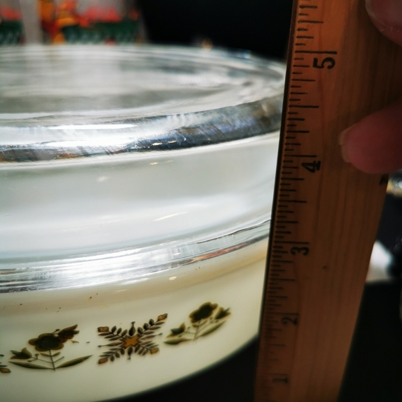 Vintage Anchor Hocking Fire King Casserole Dish in Meadow Green Pattern with Lid - Picture 9 of 12